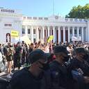 Акція в рамках "Одеса Прайду": протистояння біля мерії