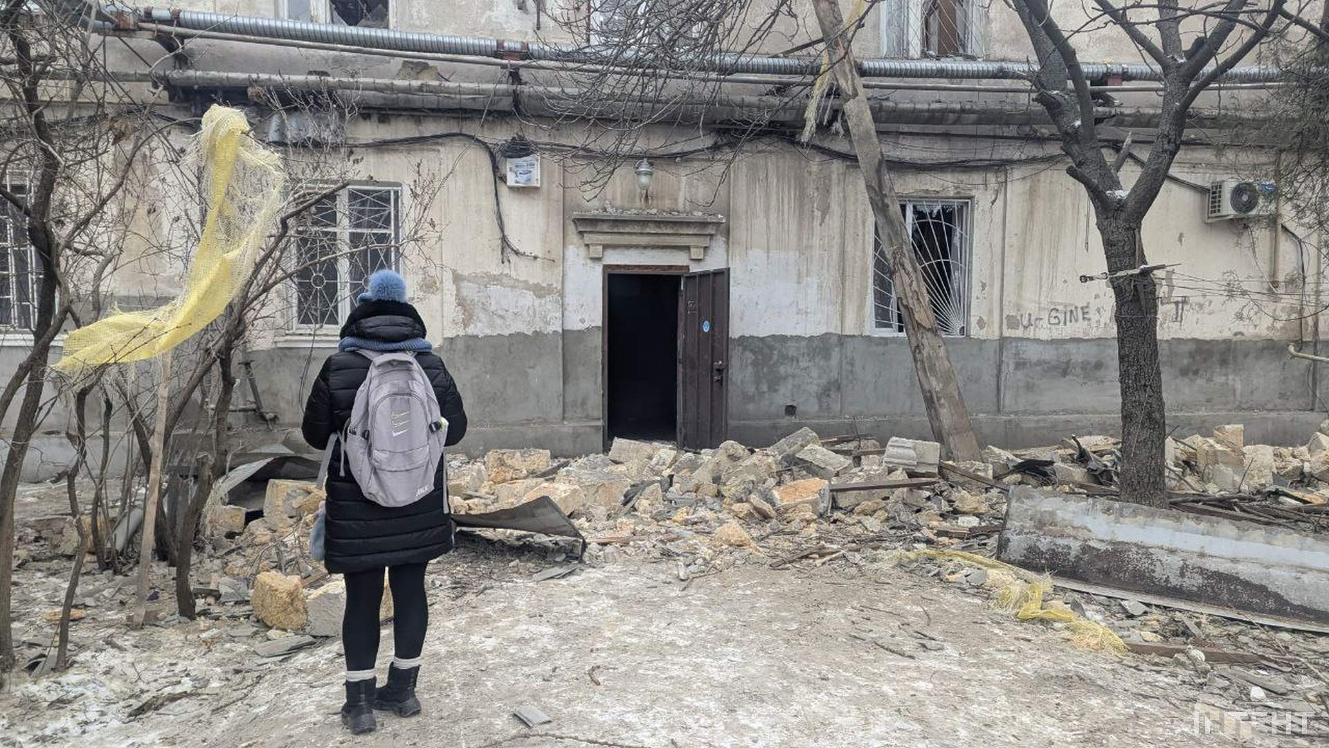 В  Одесі через ворожу атаку постраждали 20 будинків та поранено двох містян