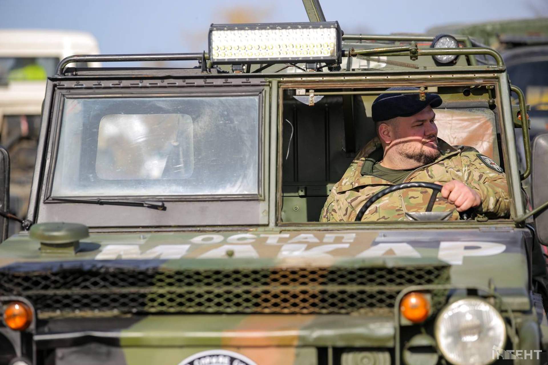 Під Одесою відкрили мурал присвячений загиблому військовому Остапу Макарову