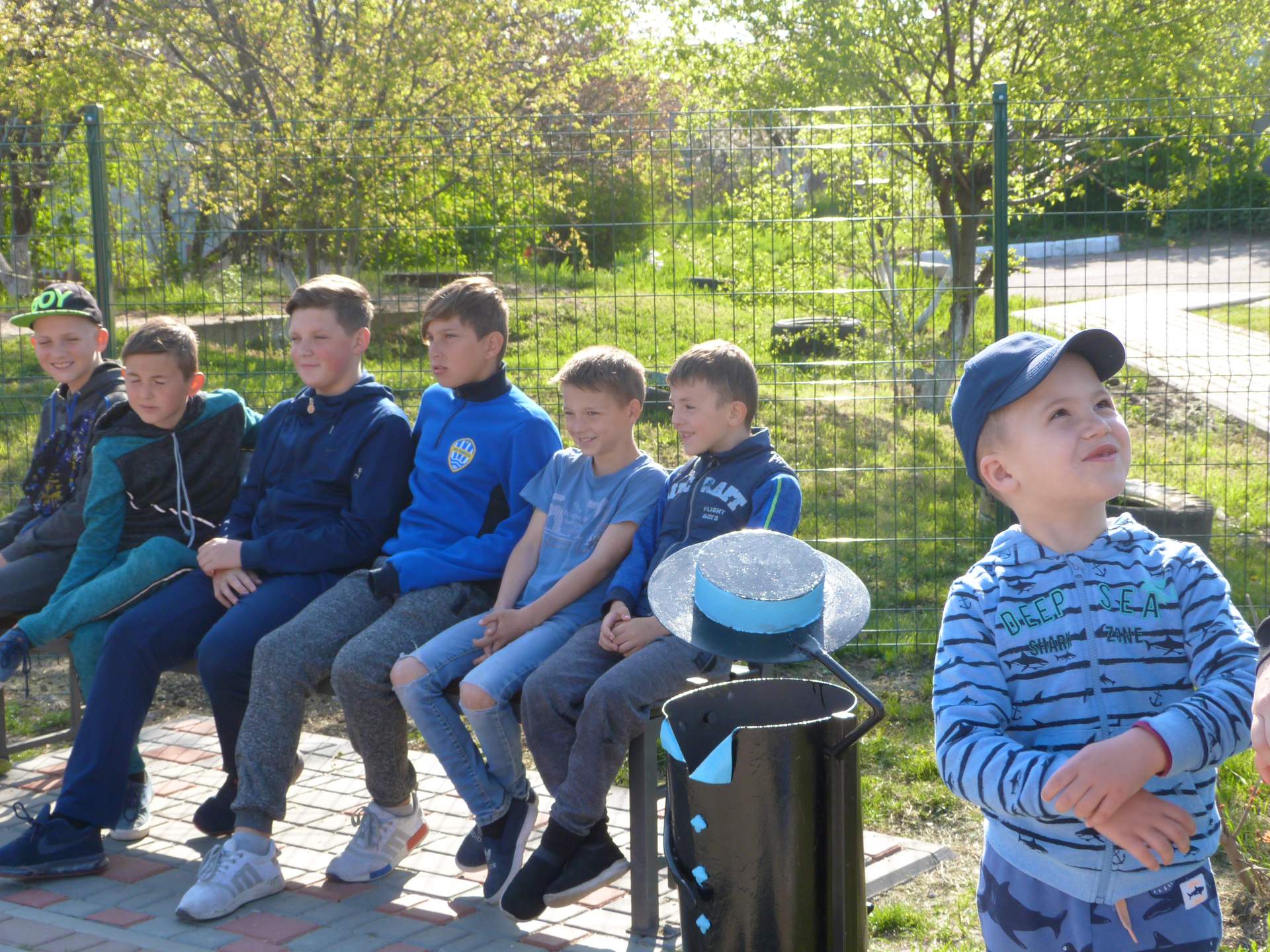 У Доброславі відкрили дитячий майданчик