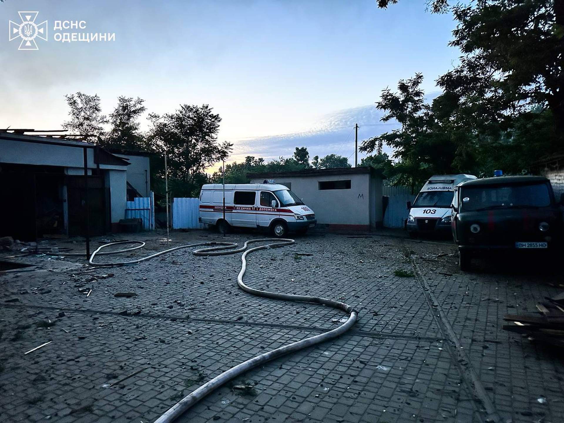 На Півдні Одещини спалахнули пожежі через нічні атаки росіян
