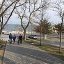 Вікенд на Ланжероні: смугасті стрічки не зупиняють одеситів, які вийшли погуляти