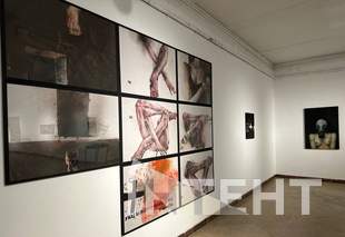 Є й одесити: у Львові стартувала художня виставка на три поверхи