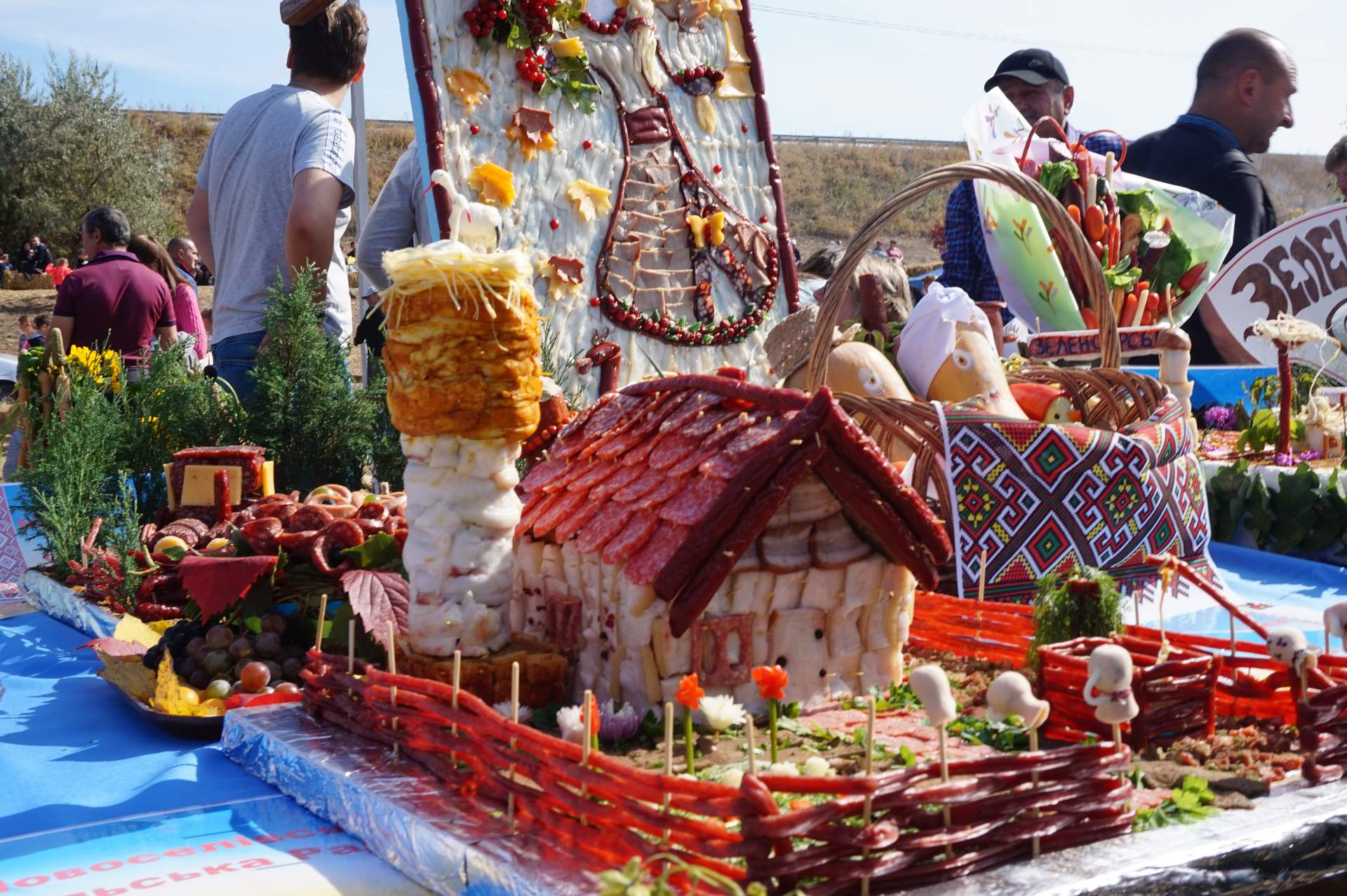 Колбасный праздник: как в Любашевке провели гастрофест