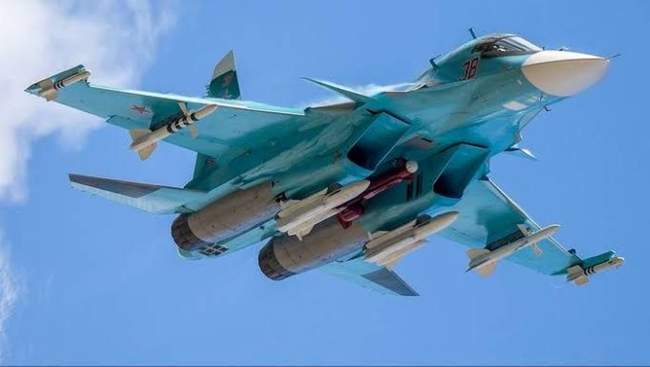 Бомбардувальник Су-34. ФОТО: militarnyi.com