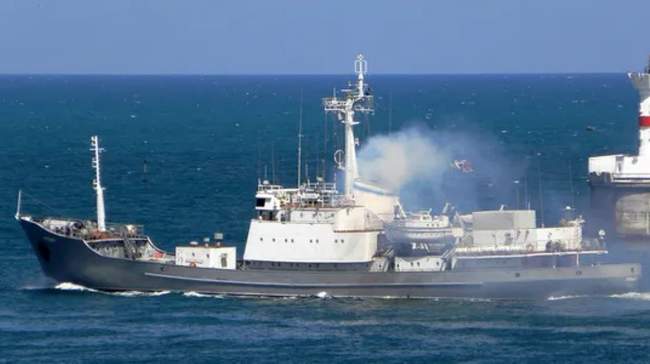 Корабель рф. ФОТО: obozrevatel.com