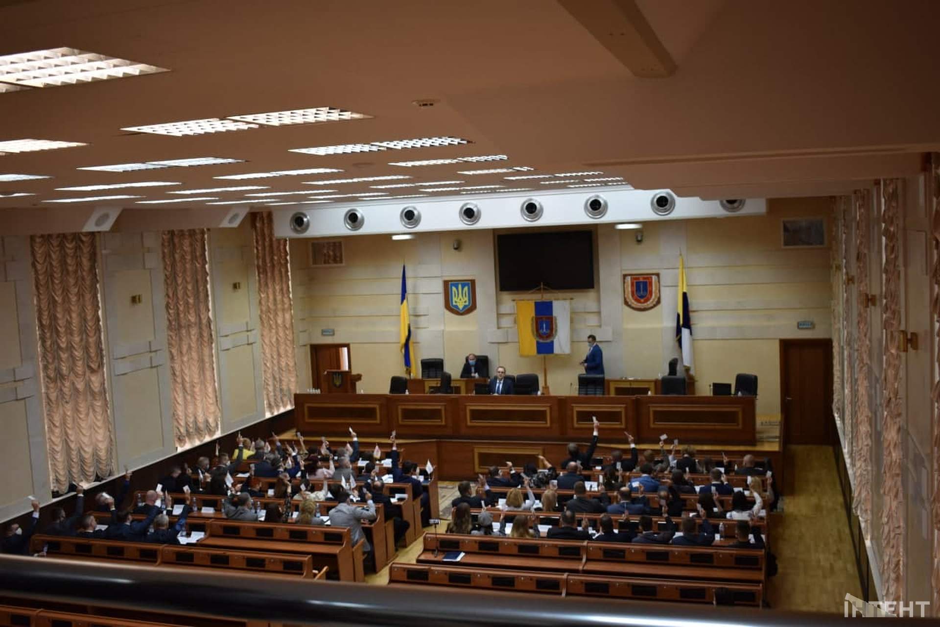 Найперша сесія Одеської районної ради в об'єктиві ІзбірКому