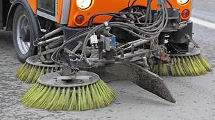 Mykolaiv City Council Announces 5M Tender for Road Cleaning Services