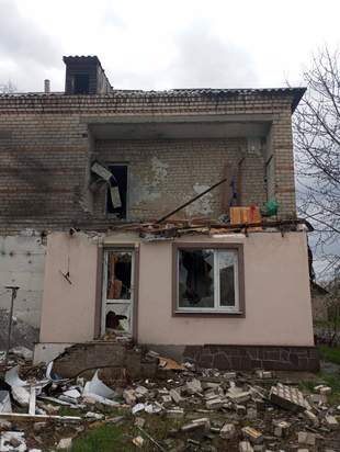 Окупанти скинули вибухівку на мешканців Херсонщини: постраждали двоє людей