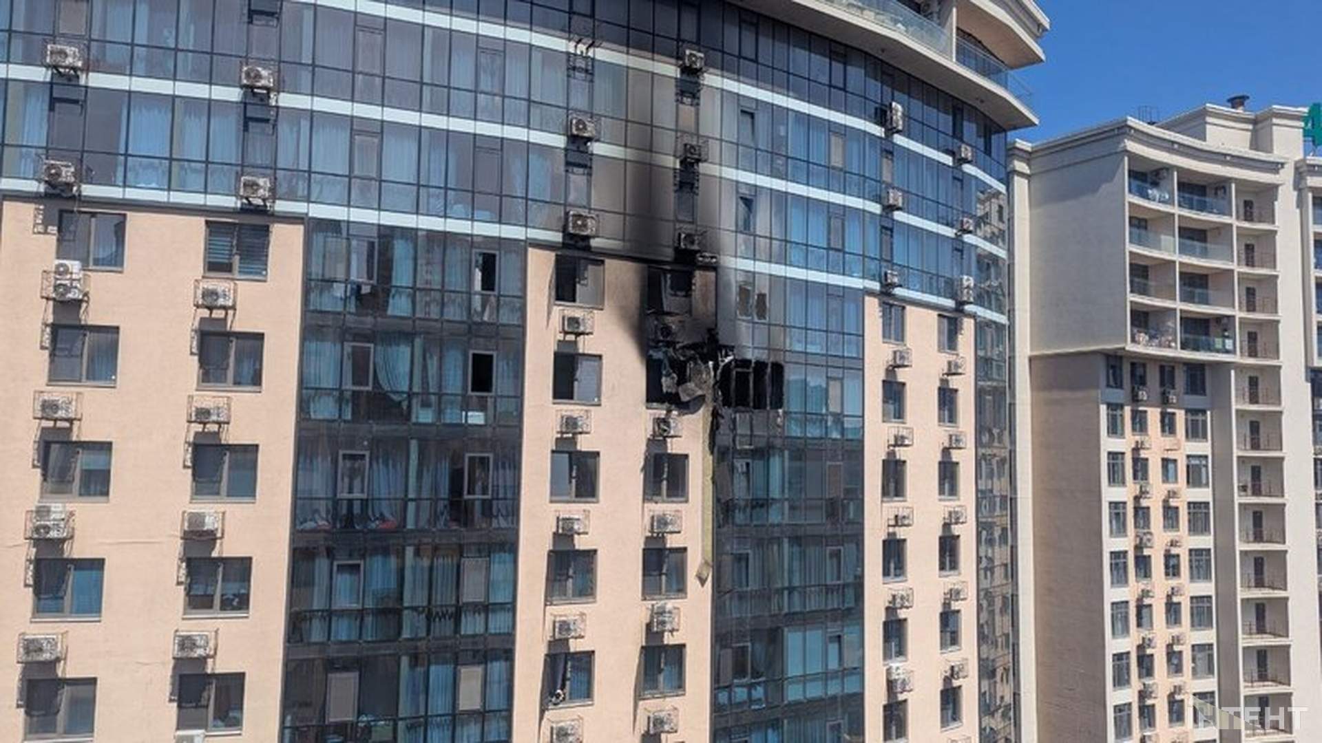 Окупанти влучили в житловий будинок в Одесі