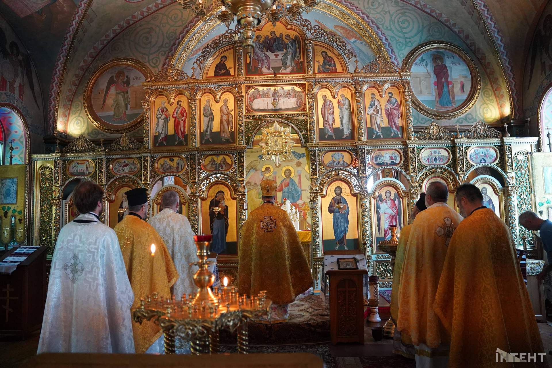 В храмі при військовому шпиталі в Одесі відбулася перша літургія ПЦУ