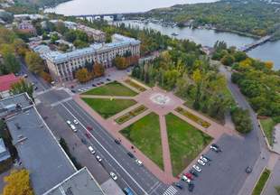 Соратница мэра Одессы может получить более 88 миллионов за реконструкцию центральной площади Николаева