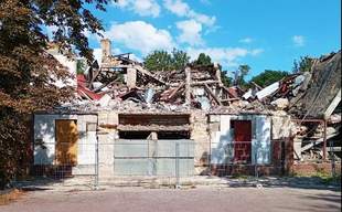 Зруйновані росіянами будівлі в Одесі виставили на продаж за 24 мільйона
