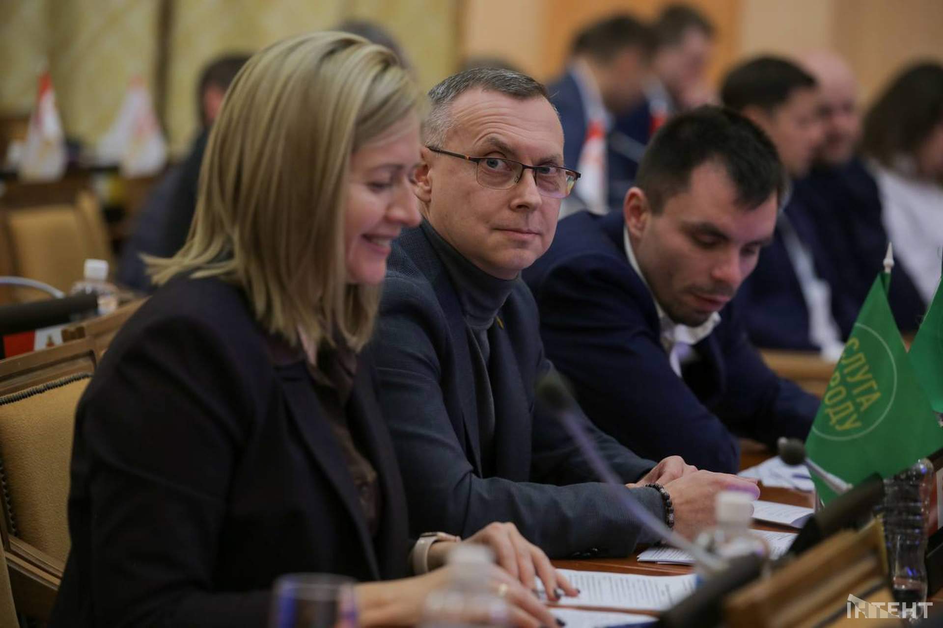 Перша цього року пленарна сесія Одеської міської ради у світлинах Інтента