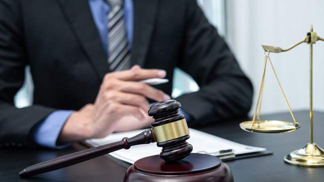 У Миколаєві зупинили розгляд справи про розкрадання бюджету