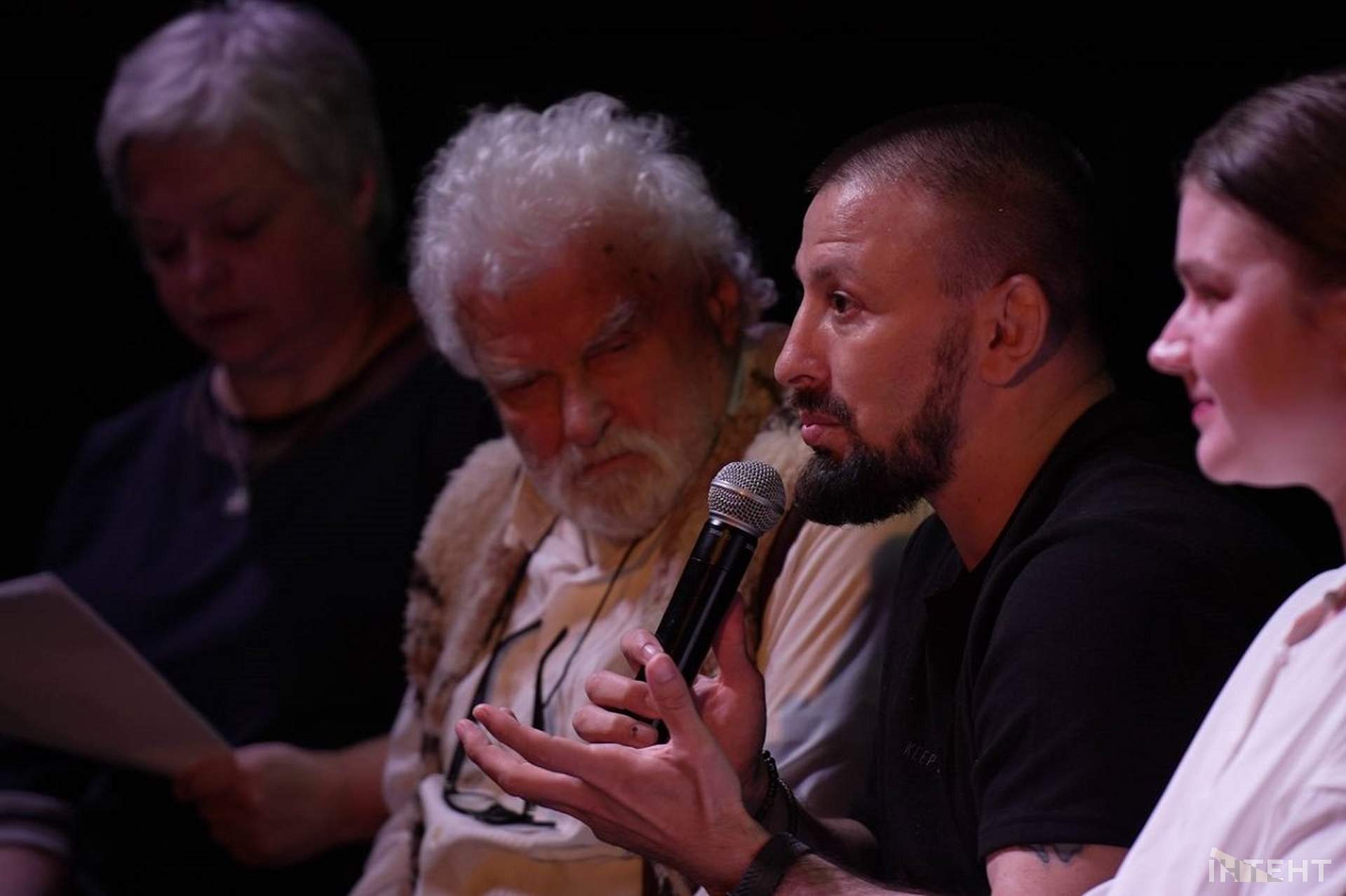 В Одеському театрі говорили про депортації, репресії й мистецтво памʼяті