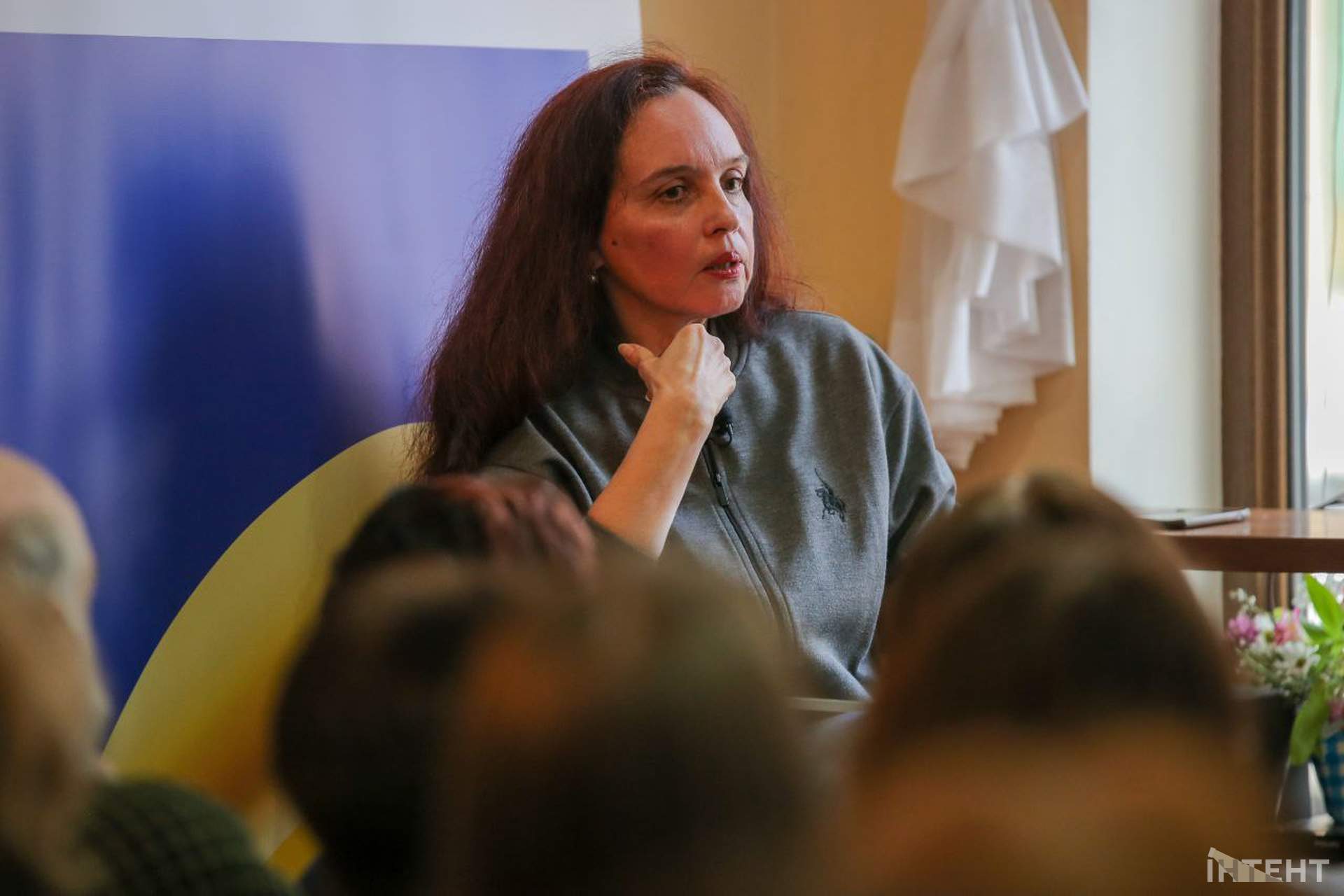 Професорка філософії передбачила зміну тата в парі з Одесою-мамою