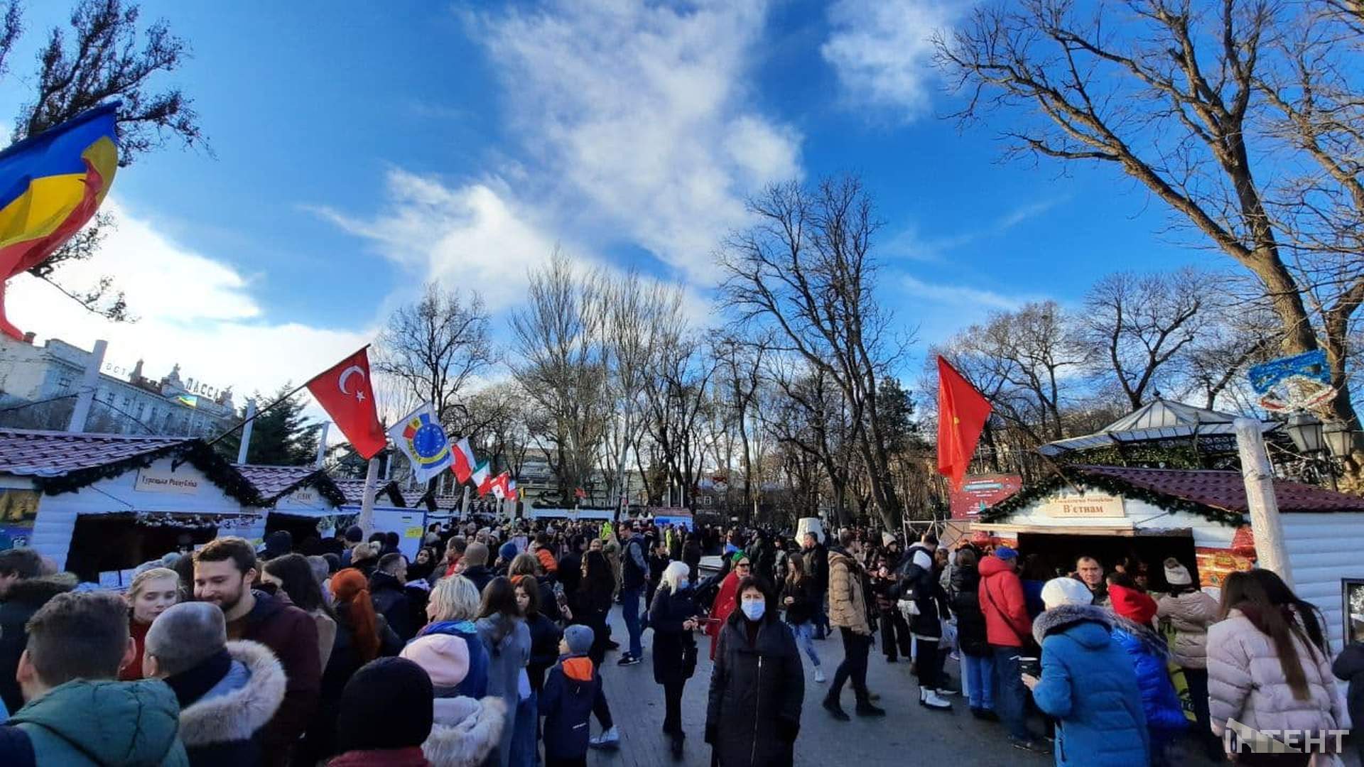 В Одесі пройшов X благодійний дипломатичний ярмарок