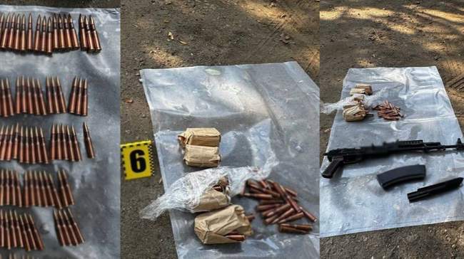 Затримання торгівців зброєю. ФОТО: od.npu.gov.ua