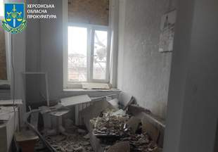 Під час обстрілів Херсонщини росіяни поранили три цивільні людини та пошкодили медичний центр