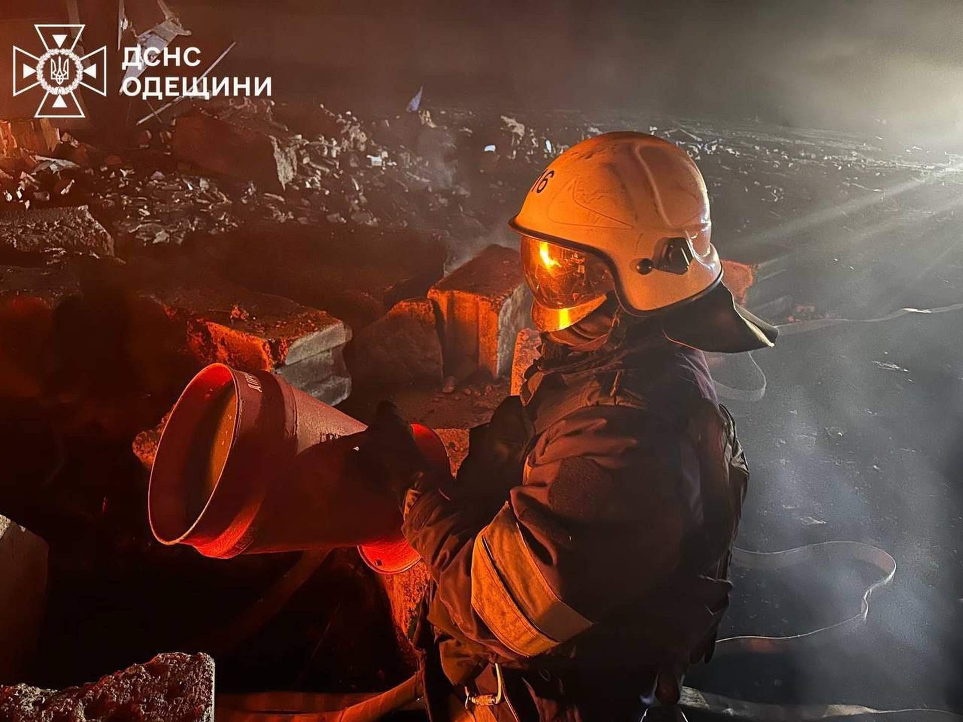 Внаслідок нічної атаки в Білгороді-Дністровському воду подають по годинах