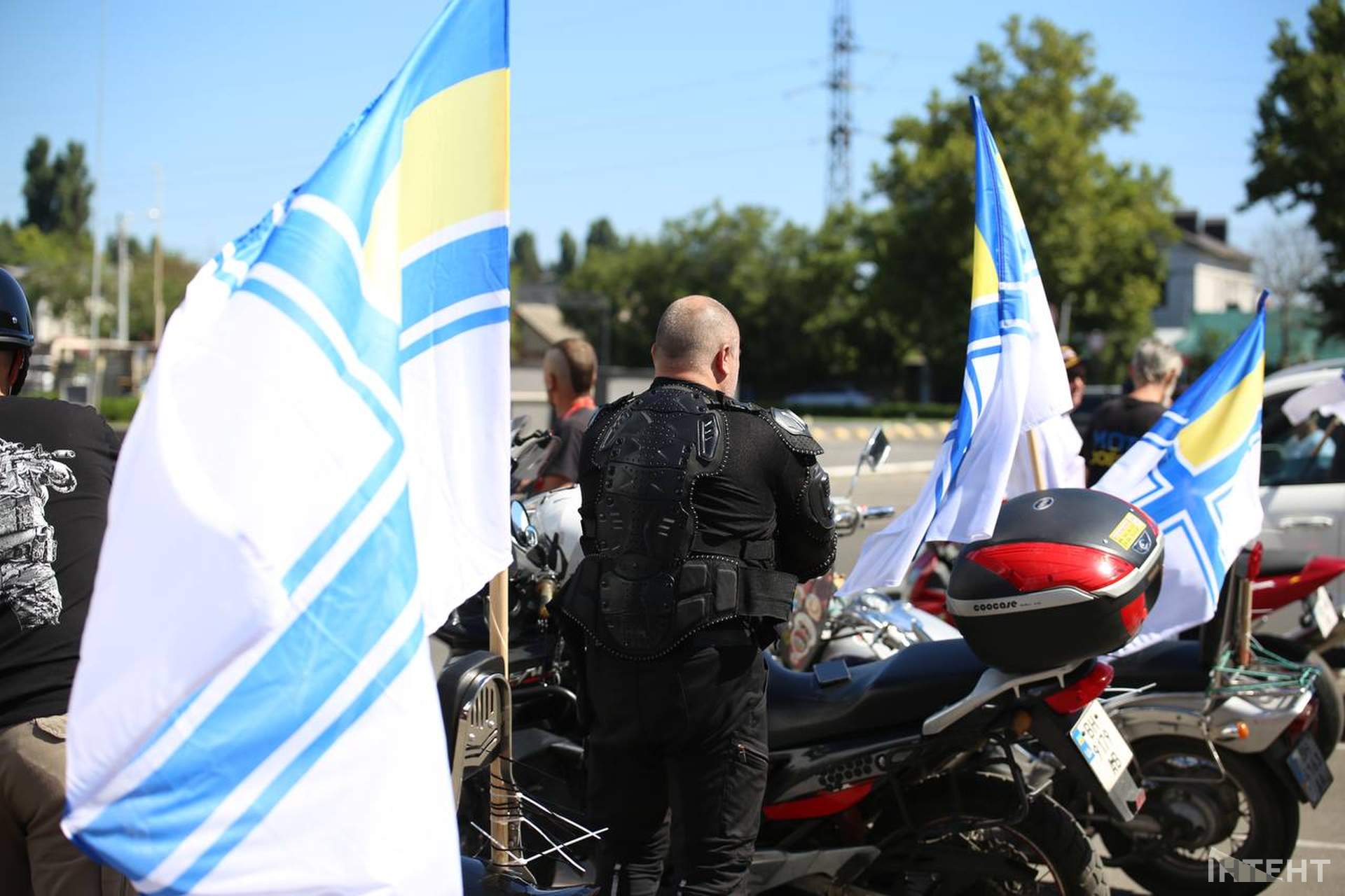 В Одесі влаштували автопробіг на підтримку зниклих безвісти військових моряків