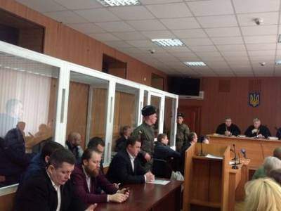 Заседание по делу 2 мая перенесли из-за неявки адвоката и подсудимого