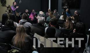 Рекрутинговый центр одесской бригады устроил показ фильма о Крынках