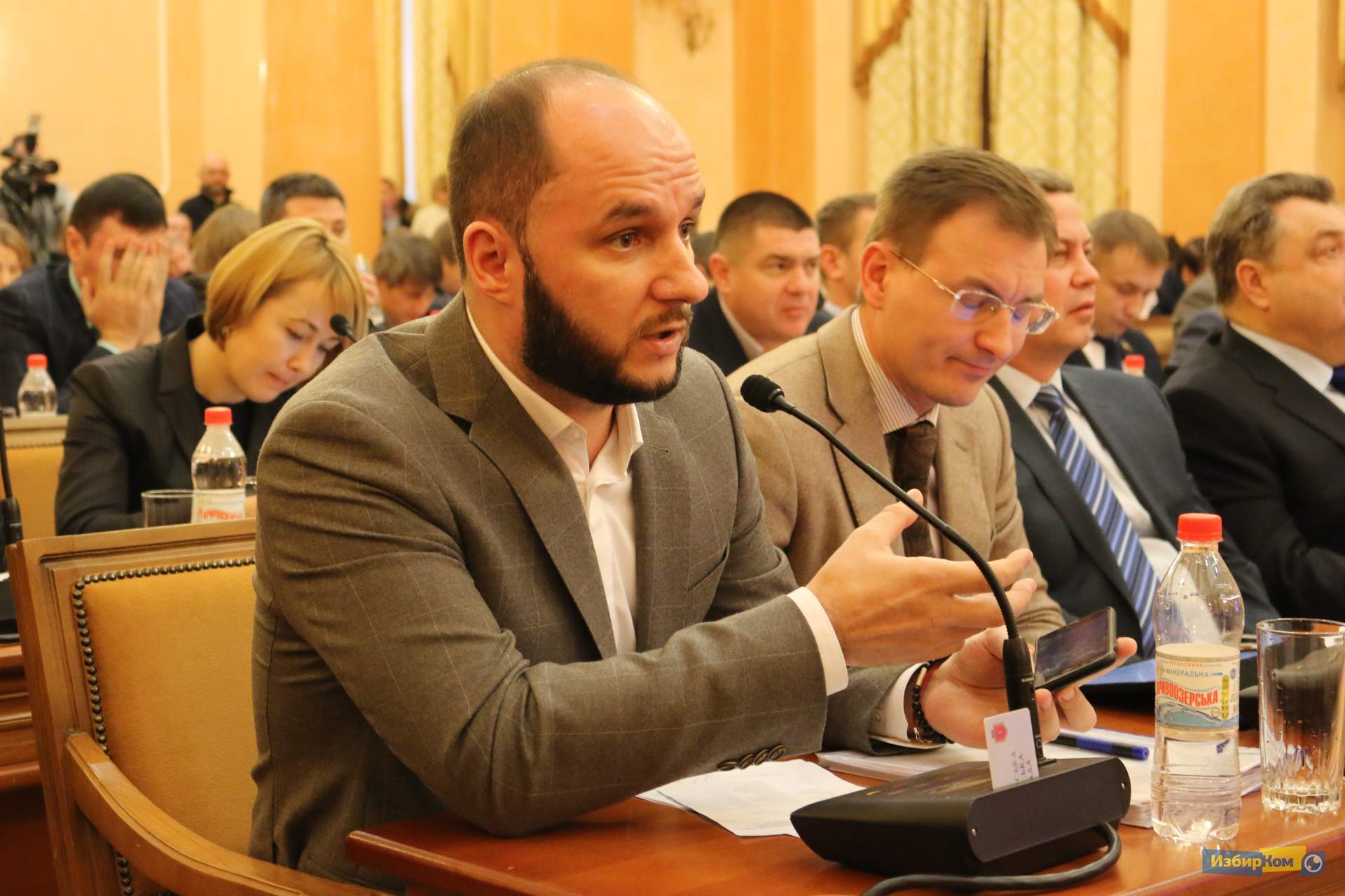 Сессия городского совета: уснувшие посетители и неполадки в системе голосования