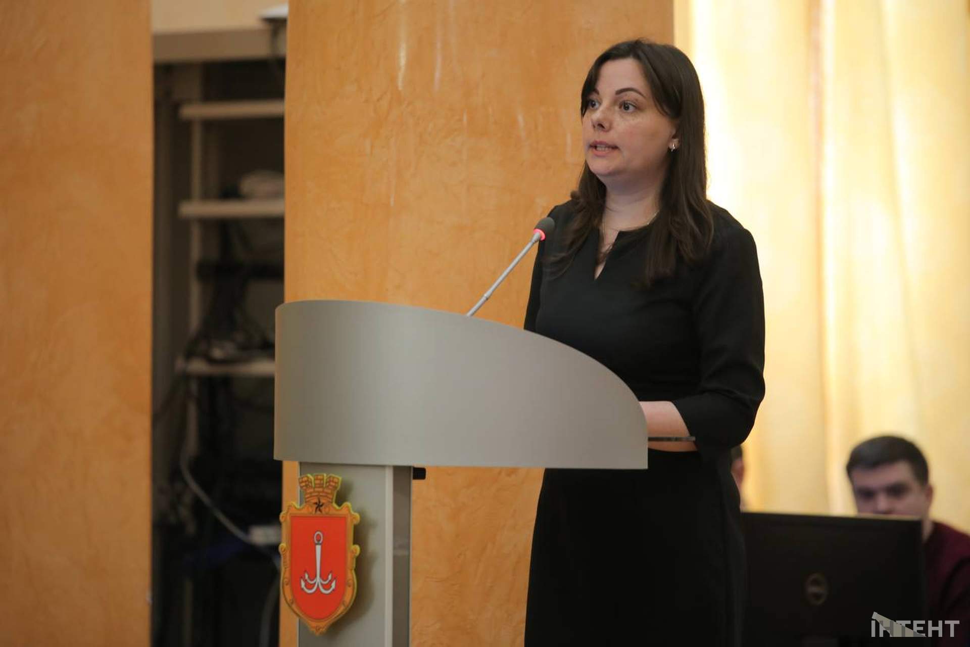 Зарплата мера й перейменування вулиць: сесія міської ради у світлинах