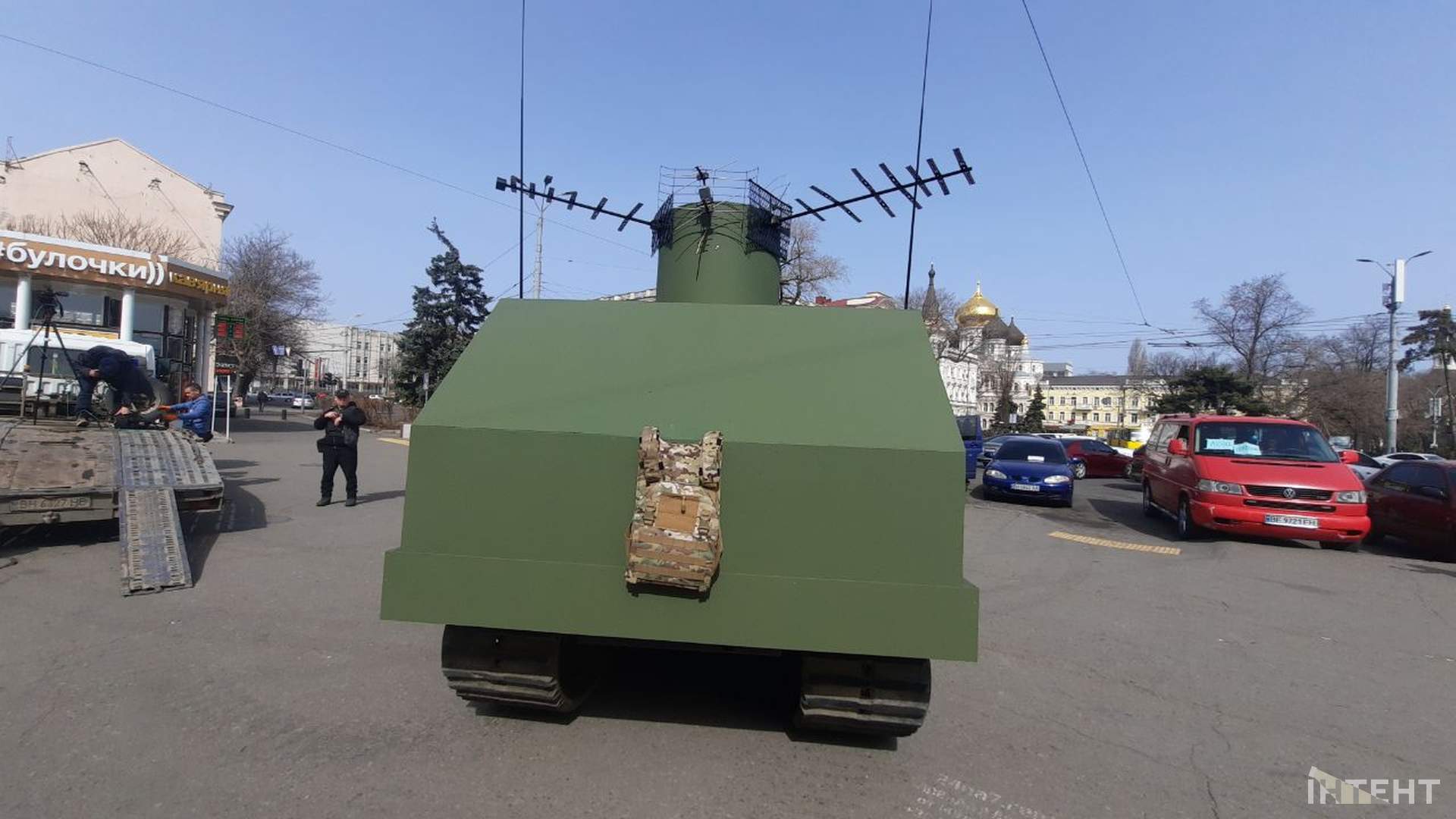 День гумору в Одесі: концерт, флешмоб "Чемодан-вокзал-росія" та арт-виставка