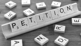 Одесситы не торопятся подписывать обращение к президенту о защите пляжей города от незаконной застройки