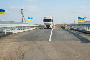 На Миколаївщині відновили ще два мости, зруйнованих рф