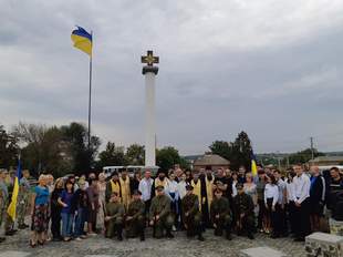 Строителям памятника воинам армии УНР в Ананьеве задолжали 30 тысяч