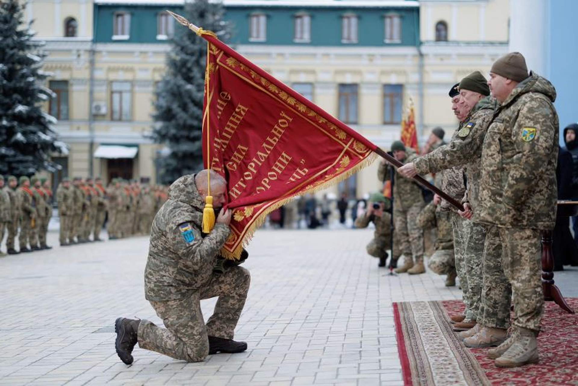 126 окрема бригада територіальної оборони Одеси отримала бойовий прапор