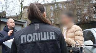 Завідувачку психіатричного відділення в Одесі затримали за вимагання