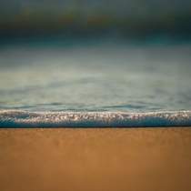 море