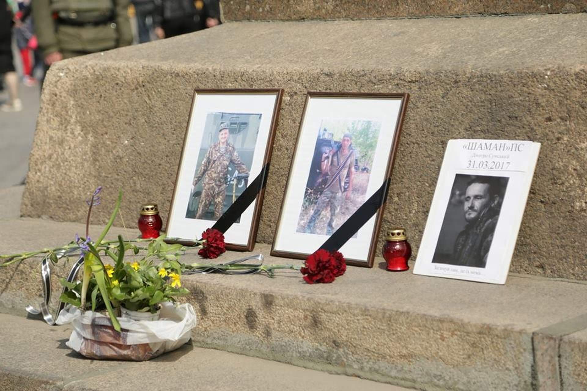 1 апреля в Одессе: Юморина и безмолвный митинг