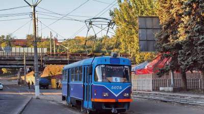 Семь трамваев, 75 троллейбусов и почти полтора миллиарда гривень: утвержден проект программы развития одесского транспорта