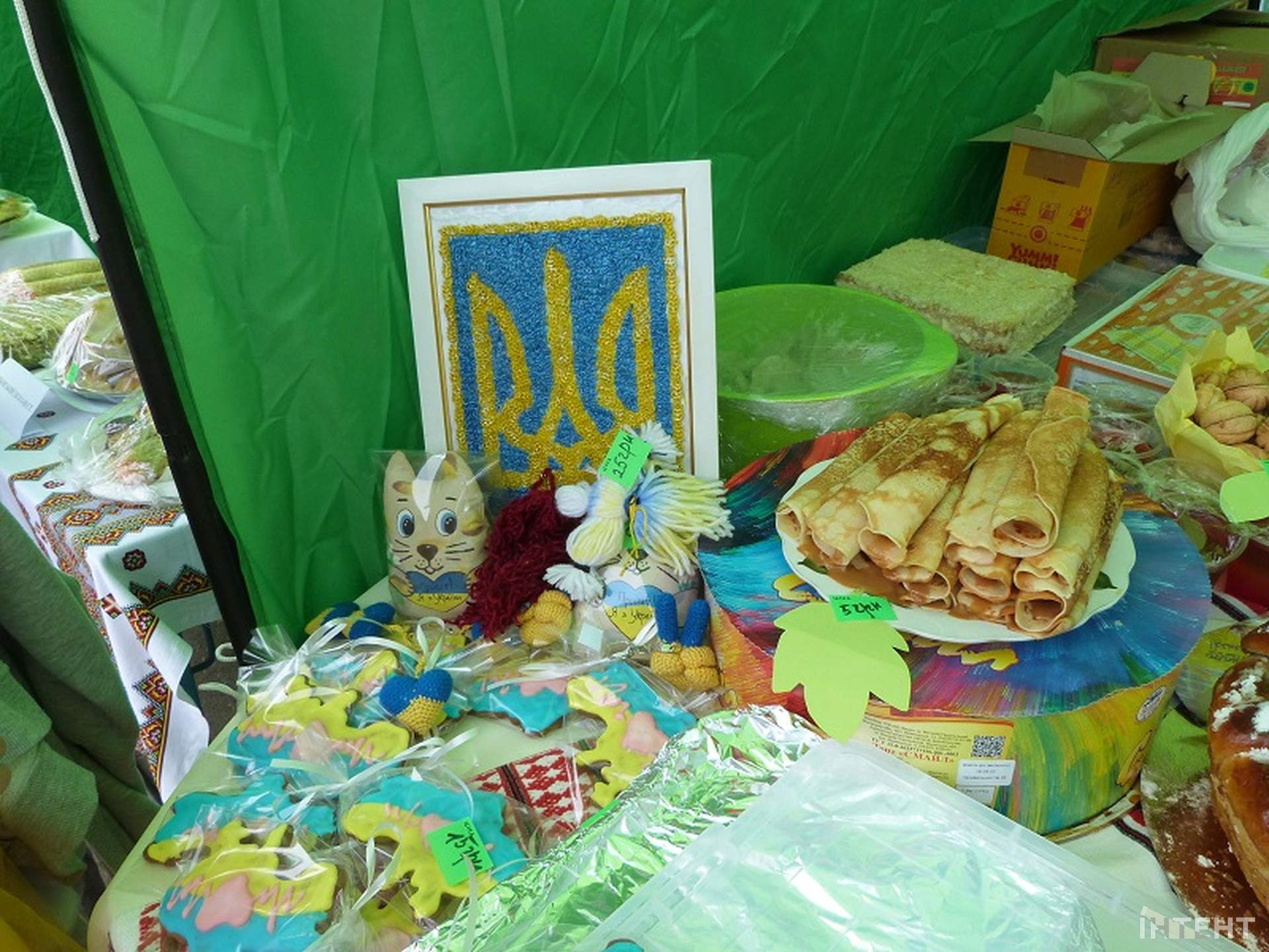 "Вірю в ЗСУ": в Доброславі зібрали майже чверть мільйона на благодійному ярмарку