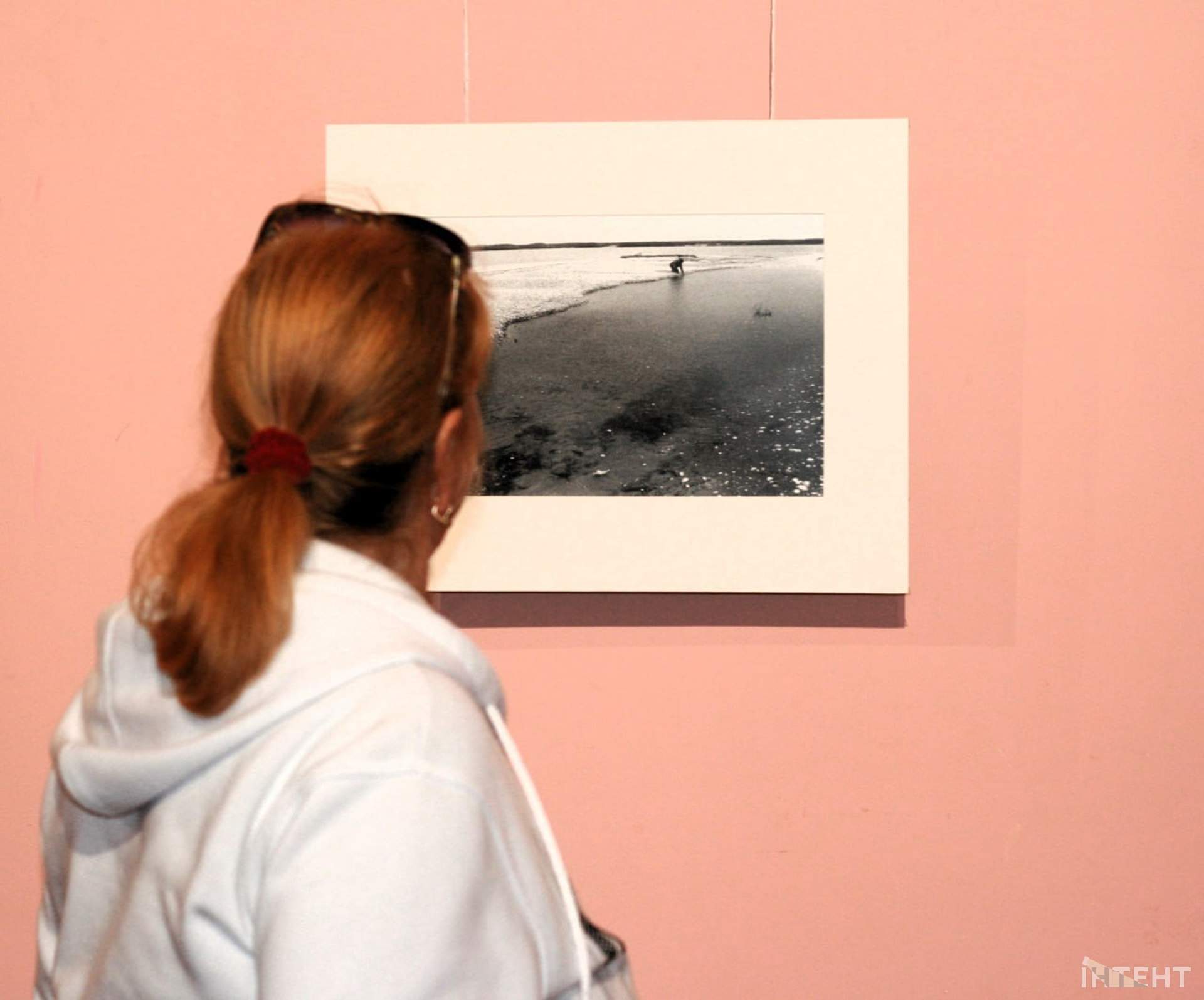 Точки тяжіння: в Одесі відкрилася фотовиставка Анни Голубовської