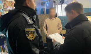 В Одесі затримали чоловіка, який шукав серед військовозобов'язаних охочих втекти за кордон