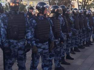 На правобережжя Херсонщини росіяни відправили двісті росгвардійців