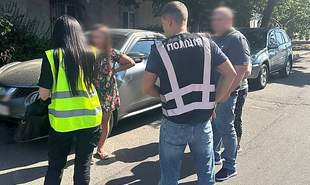 Преподаватель автошколы в Николаеве брала взятки за фиктивное обучение