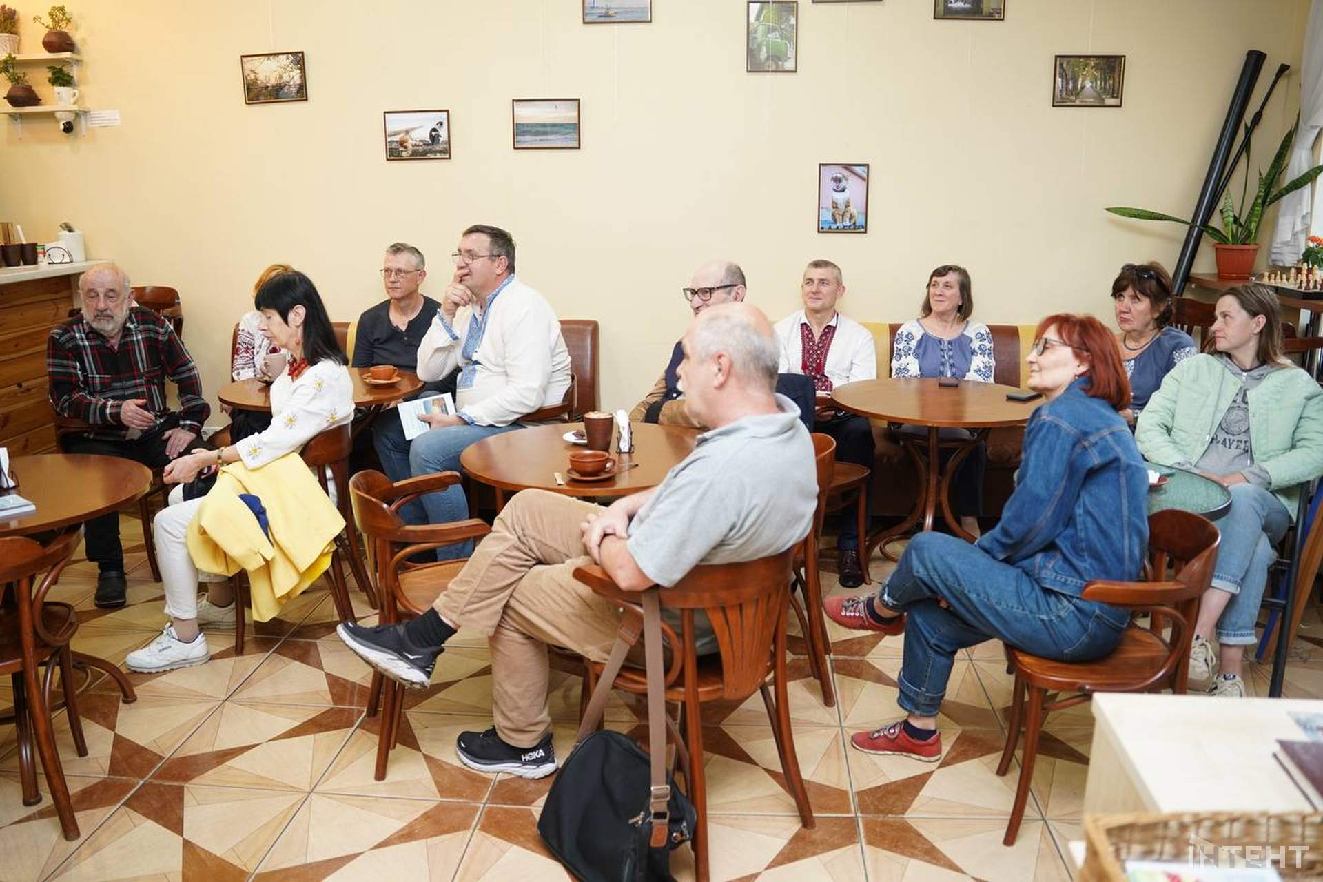В Книгарні-Кав'ярні презентували книгу про Одесу очима полоненого англійця