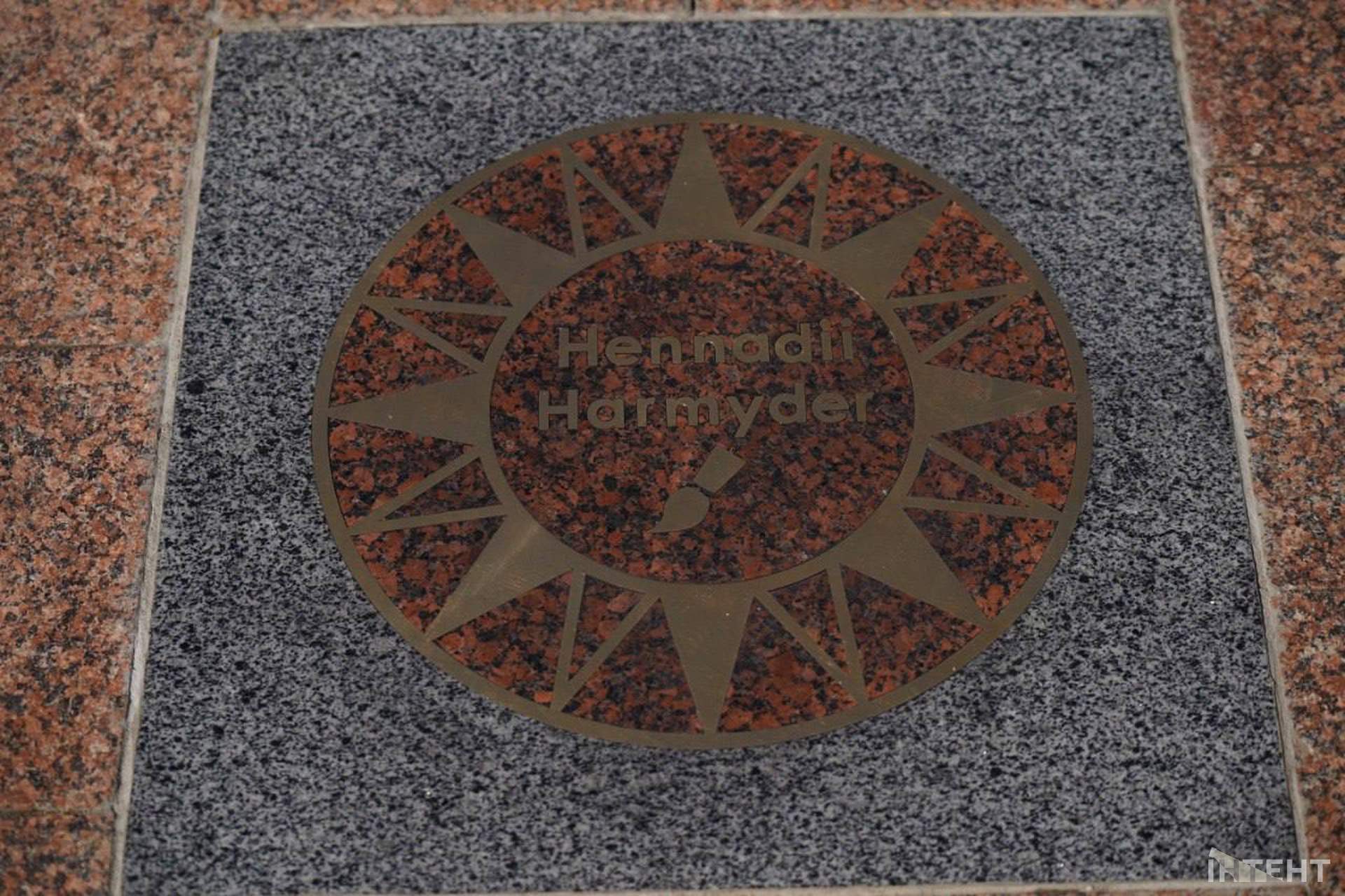 В Одесі на покажчику міст-побратимів зʼявилися нові назви