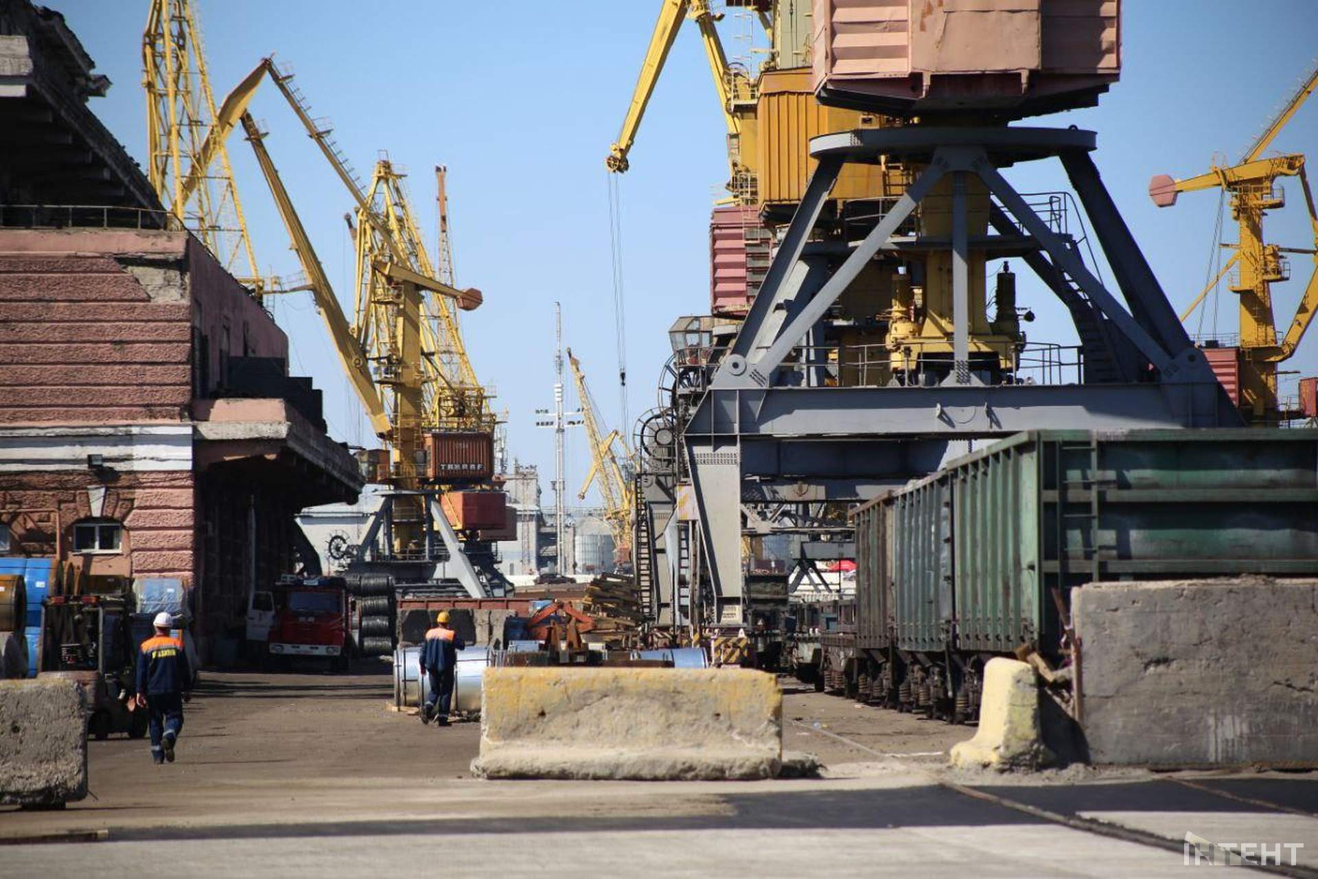 Президент перевірив реконструкцію Одеського порту