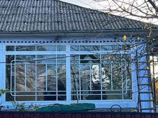 Уламки російської ракети, якою атакували Дністровську ГЕС, пошкодили кілька будинків в Молдові