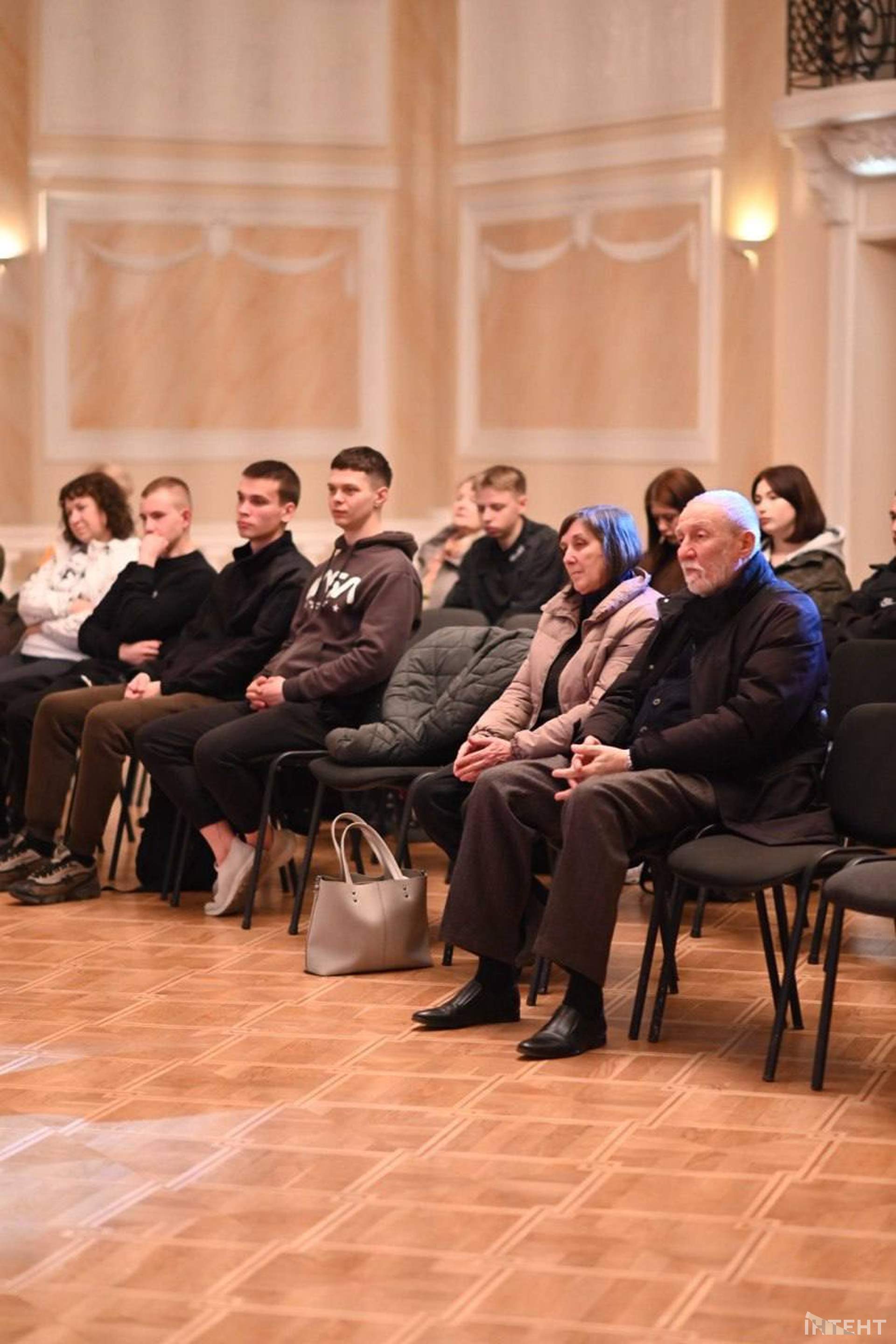 Імперські міфи та деколонізація: в Одесі презентували книжки про українського мореплавця