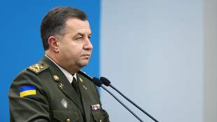Министр обороны пожаловался правительству на руководство Одессы из-за земельных вопросов